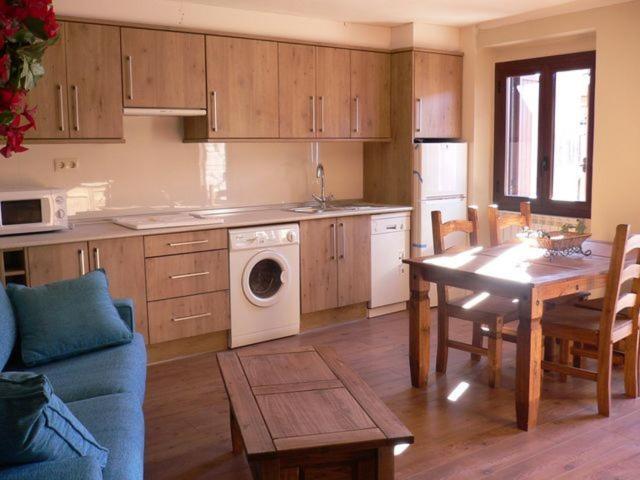 Apartamentos Turisticos Batlle Laspaúles Εξωτερικό φωτογραφία